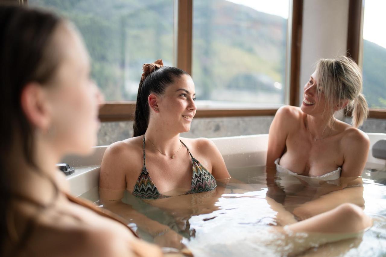 Vezza dʼOglio Hotel Vezza Alpine Lodge & Spa מראה חיצוני תמונה